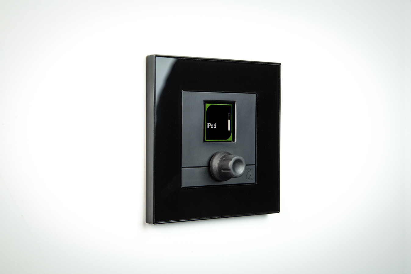 IP-1-Black-Left